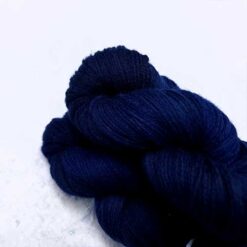 LANA PURA DK Azul marino